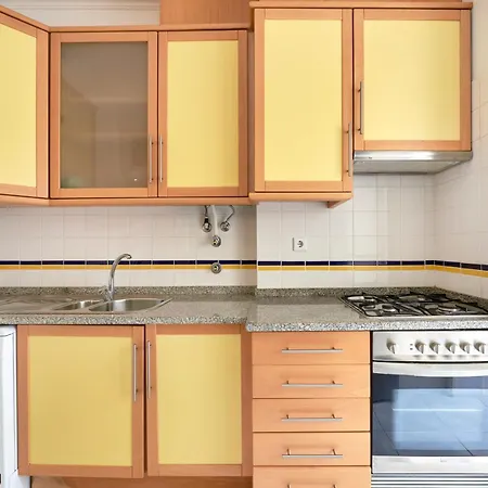 Private With Balcony In A Coliving - منزل للإقامة Lisboa