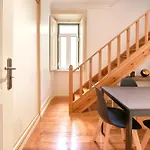Private With Balcony In A Coliving - Privatunterkunft Lissabon