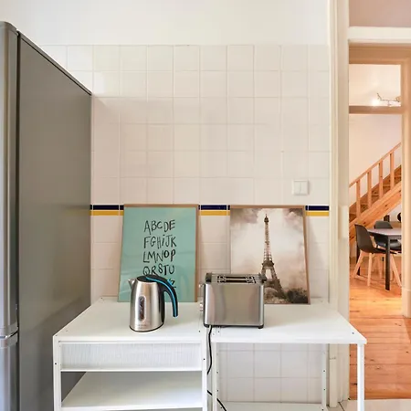شقة Private With Balcony In A Coliving -