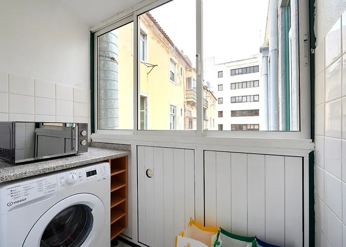 Private With Balcony In A Coliving - *