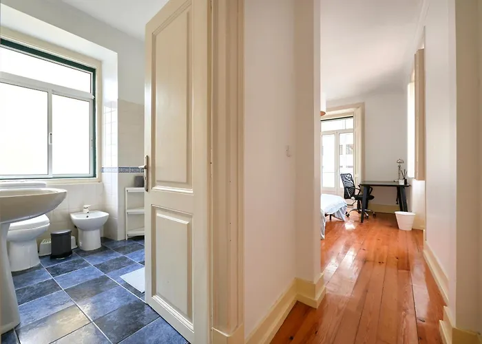 Private With Balcony In A Coliving - *